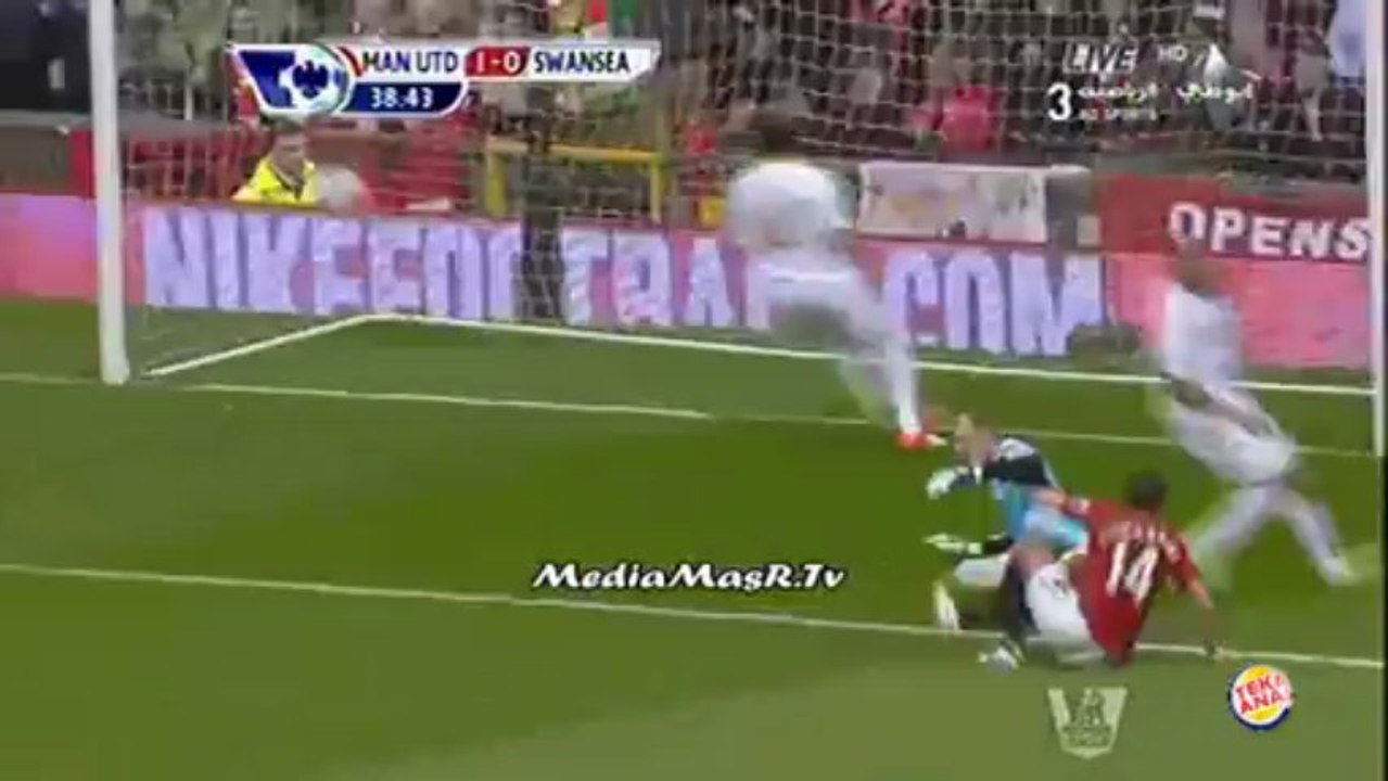 هدف مانشستر يونايتيد الاول في سوانزى سيتي - 12/5/2013