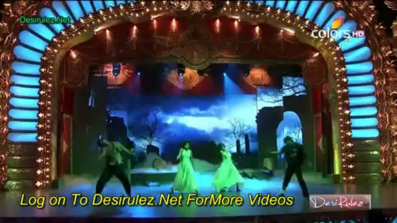Nautanki - The Comedy Theatre 12th May 2013 Part1