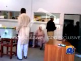 MQM Rigging Footage Of Polling Station NA251 Karachi کراچی کے حلقہ ٢٥٠ میں دھاندلی کی ویڈیو لیک - YouTube