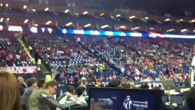 F4 - kosmos Olympiakou