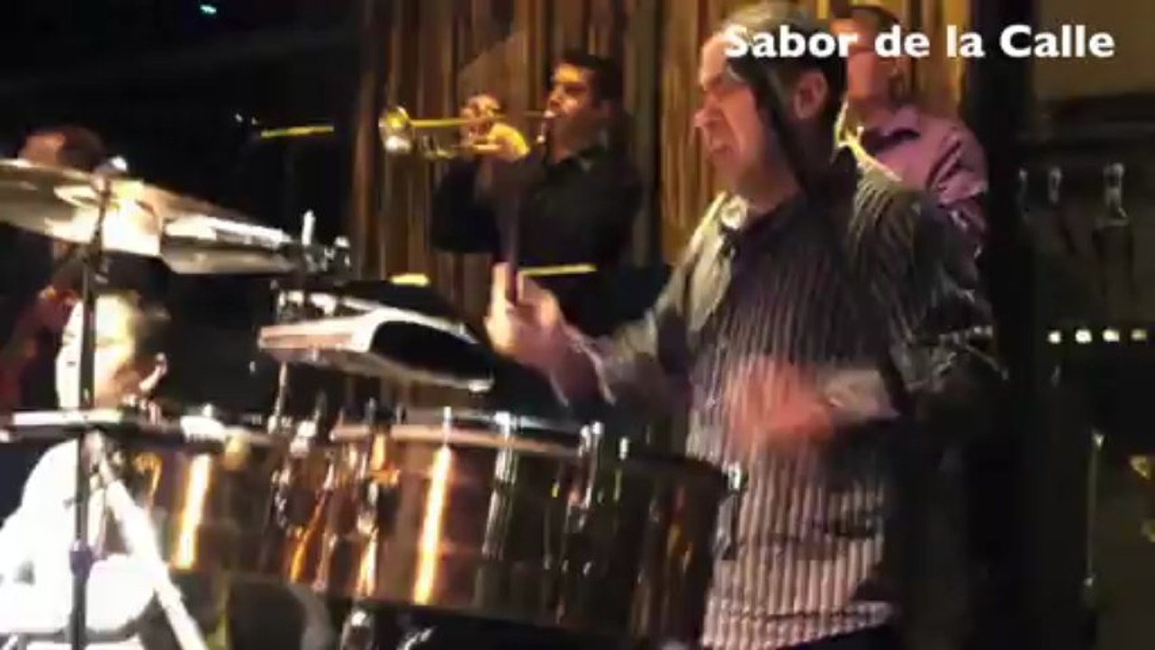 Sabor de La Calle Ft. Luisito