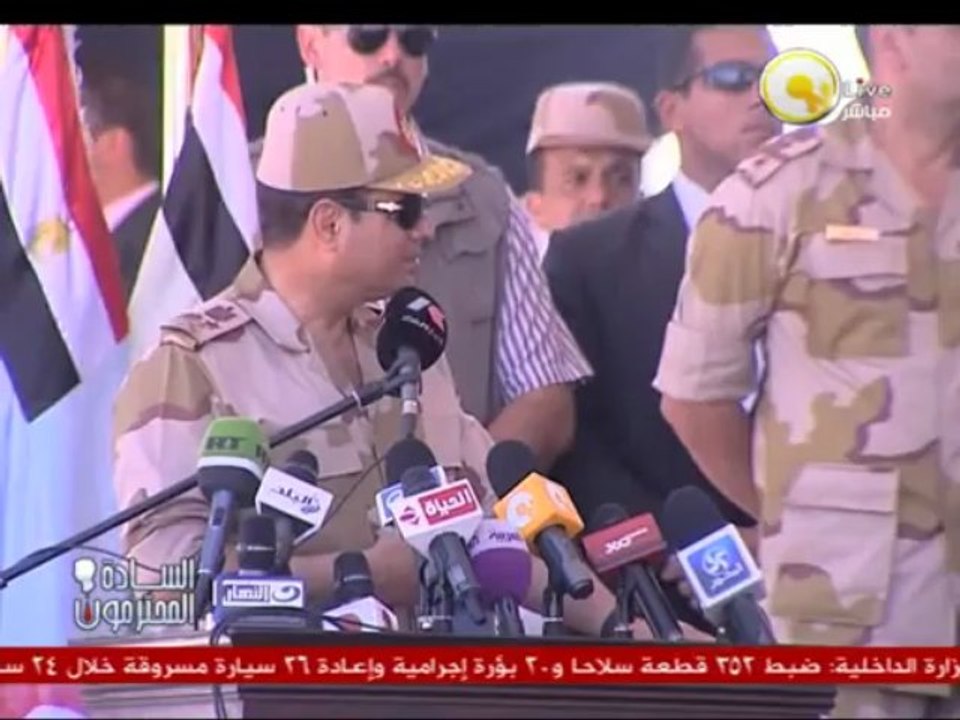 السادة المحترمون: الفريق عبدالفتاح السيسى  شهد اليوم تفتيش حرب بالفرقة التاسعة مدرعات،