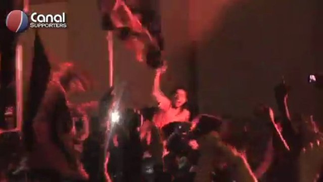 PSG Champion - Festivités sur le Champs Elysées et au Bourget avec les joueurs