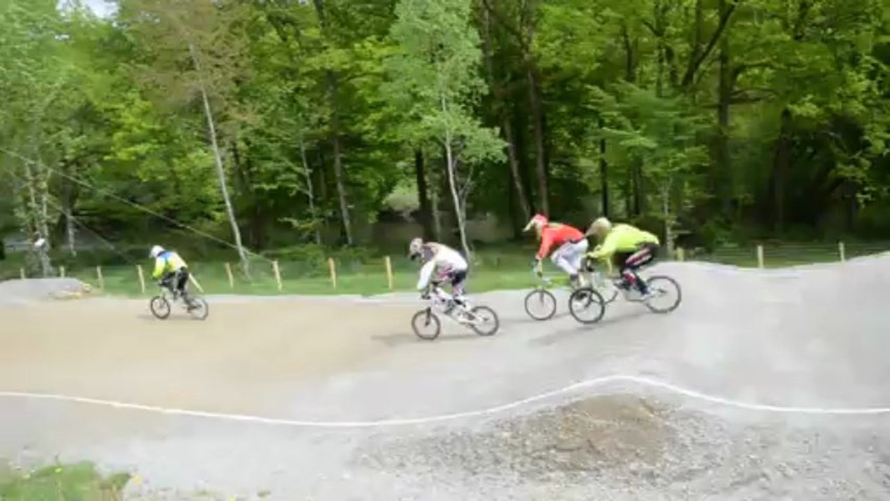 17 Finale de la 2ème manche National BMX à St Priest Taurion (dimanche)