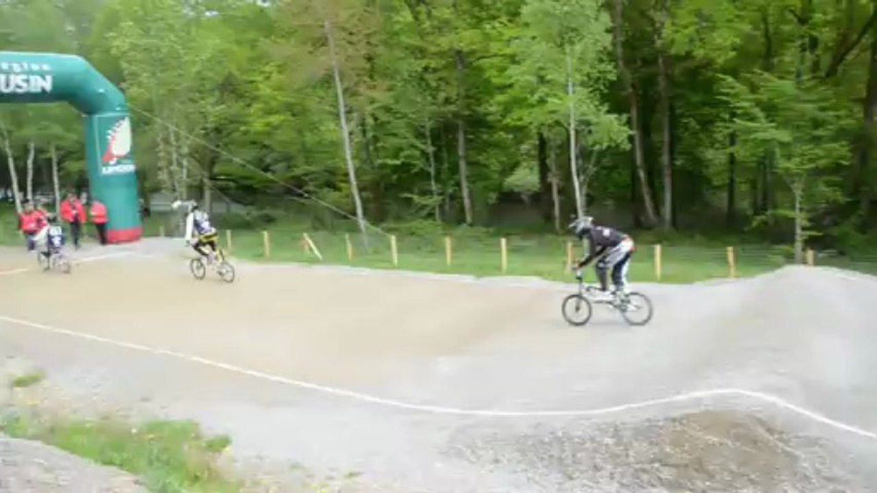 19 Finale de la 2ème manche National BMX à St Priest Taurion (dimanche)