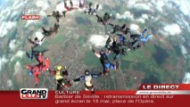 Mission Impossible 2013 : 30 parachutistes en chute libre ! (Bondues)