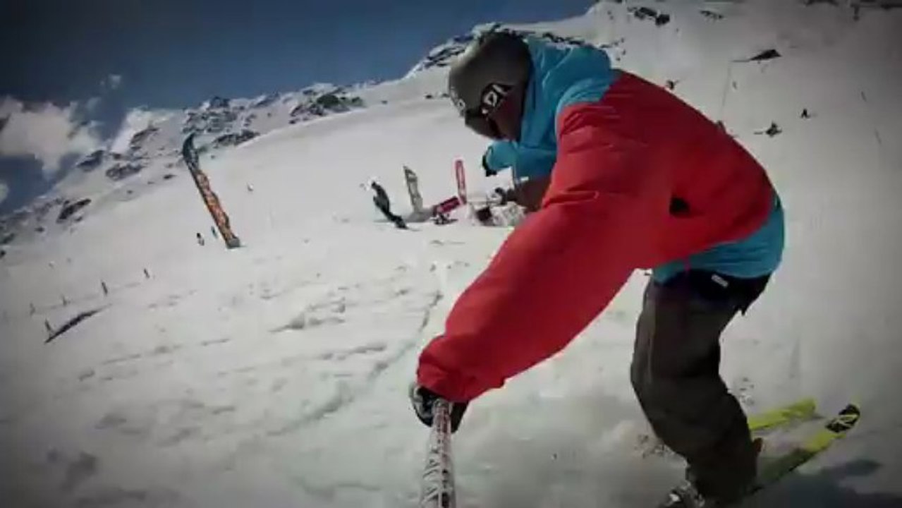 White Life S2 E10 : INSIDE