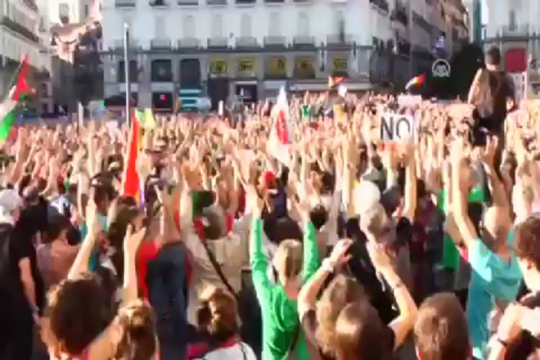 Öfkeliler meydanlara geri döndü