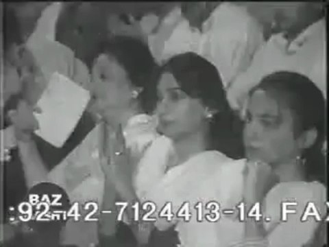 Sathiyon Mujahido Jaag Utha Hay Sara Watan