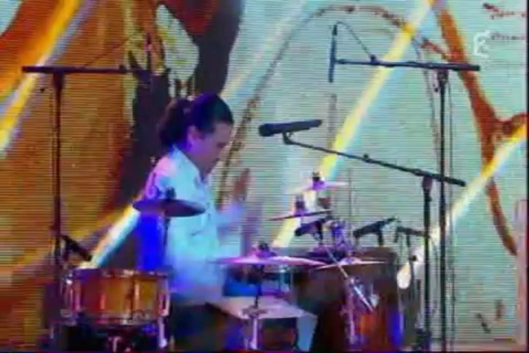 M Pokora & M. Le Forestier  - Né Quelque Part  -  In Live  - Le 11-05-2013 -