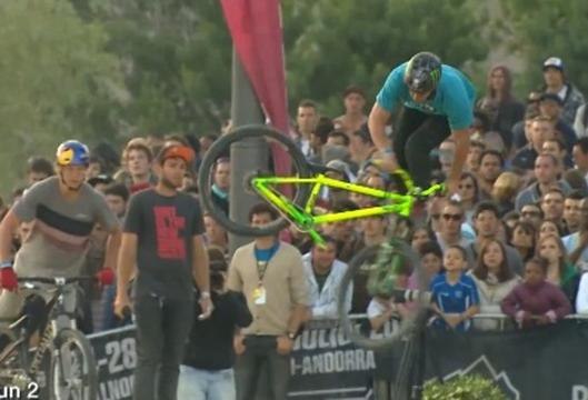Sam Pilgrim - 1st Final MTB Vallnord Slopestyle - FISE World Montpellier - 2013
