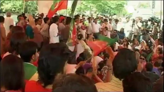 Pakistan: l'opposizione denuncia i brogli nelle legislative