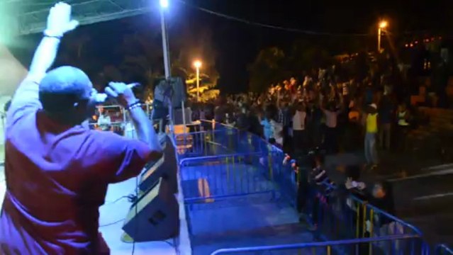 Fête du Vert-Pré : Jean Philippe Marthély Hélicoptè - dimanche 12 mai 2013