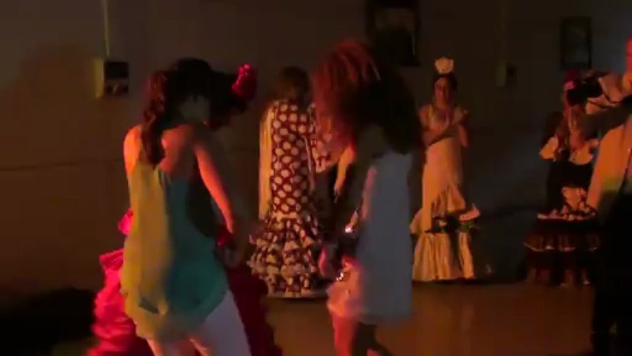 FERIA DE JEREZ,MARIA BAILANDO SEVILLANAS