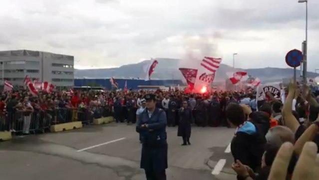 Συνθήματα στο Ελ. Βενιζέλος