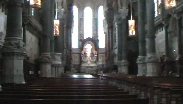 L'intérieur de la basilique de Notre Dame de Fourvière à Lyon
