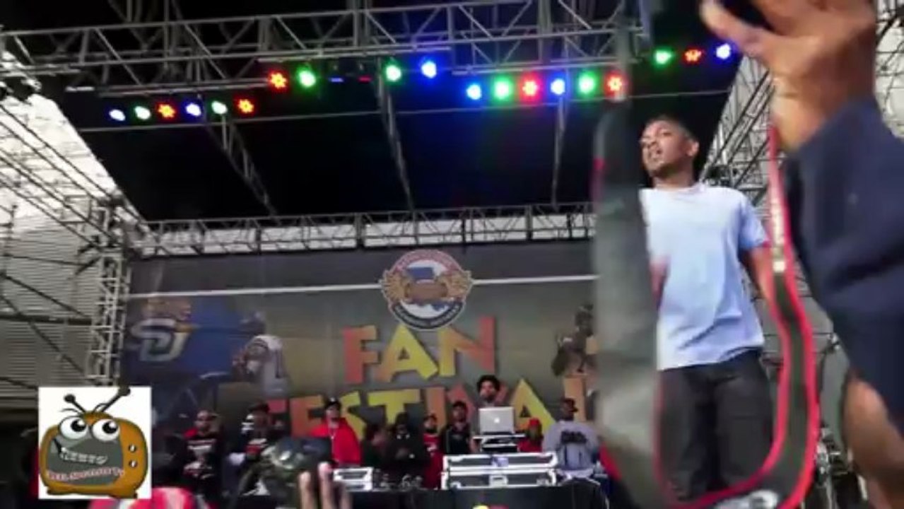 Kendrick Lamar Live @ "Bayou Classic" Fan Fest, Champion Square, New Orleans, LA, 11-24-2012