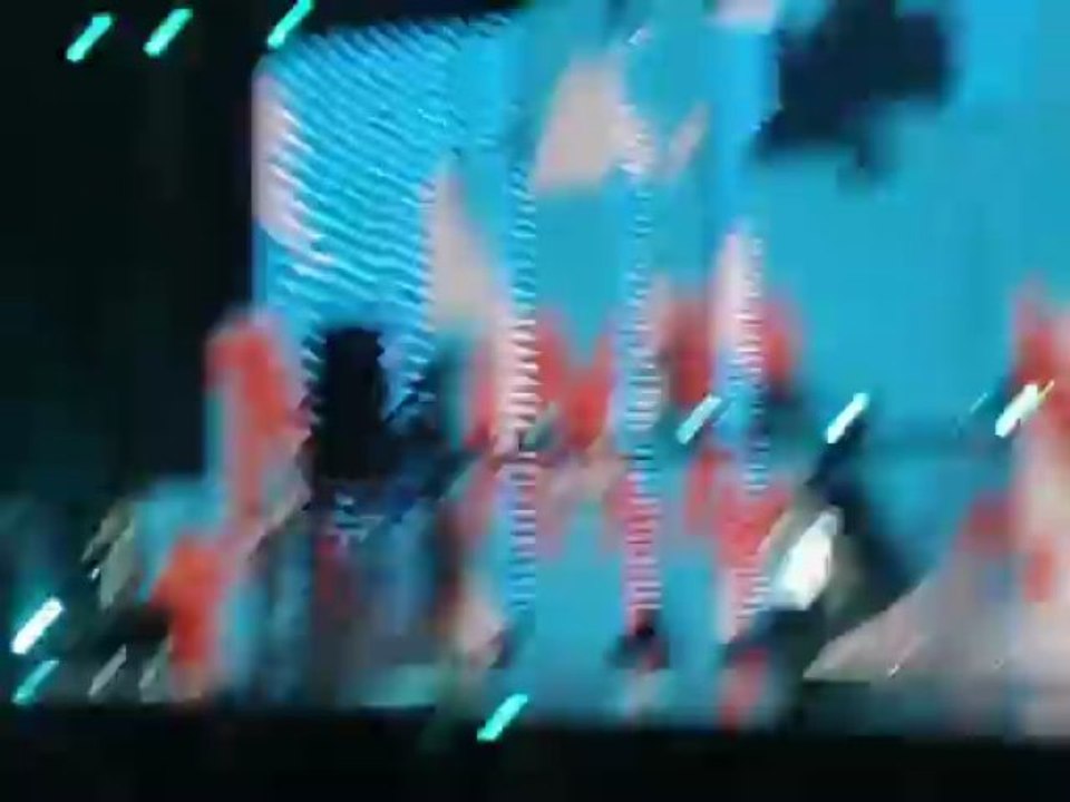 One Direction - One Thing (Bercy 29/04/2013)