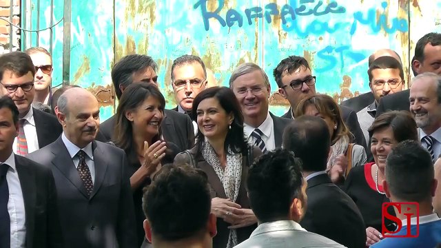 Napoli - Boldrini alla scuola Sarria di San Giovanni a Teduccio -1- (13.05.13)