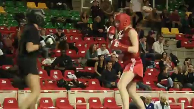 Focus sur Manon Nardy - combattante wushu sportif sanda -56kg