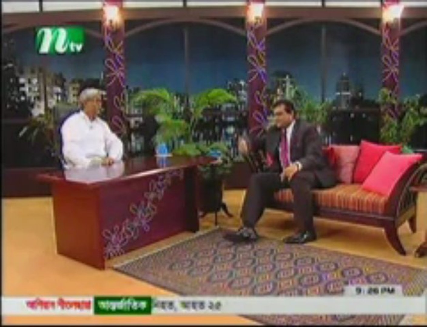 ⁣April 01, 2013 Chashi Nazrul Islam on GP presents The Naveed Mahbub Show