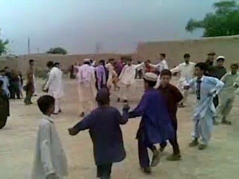 (kamal khan btni)....(sawar mangni dool btni masti khel)