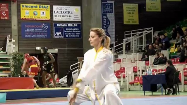 Focus sur Frédérique Couvillers - technicienne wushu sportif taolu taiji