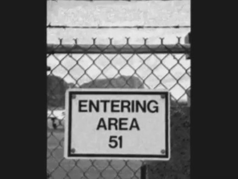 UFO Contact -Area 51 Alien Autopsy-1947 16mm film Roswell NASA X-Files - YouTube