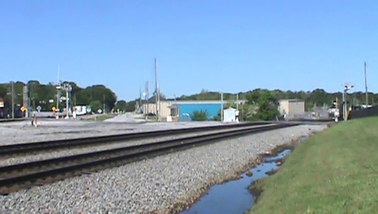 Norfolk Southern mixed freight southeast through Austell Ga.