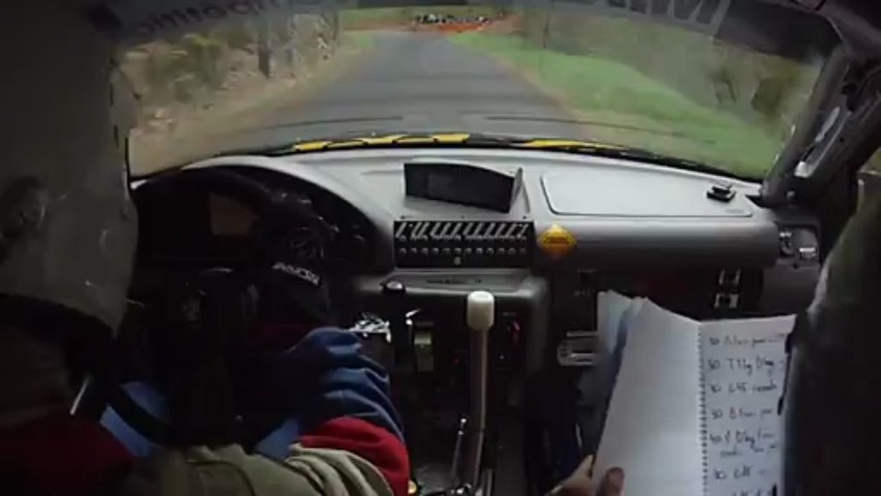 Rallye de la Coutellerie 2013 ES4 - ANDRE Stéph & PEYRONEL Flo sur BMW compact F2000 GA