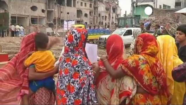 Bangladeş işçilerine dua etti