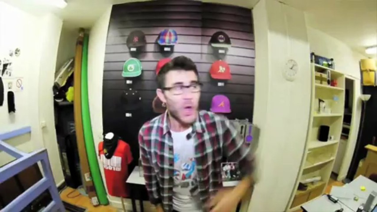 Cyprien Clash Cortex Version sous-titré