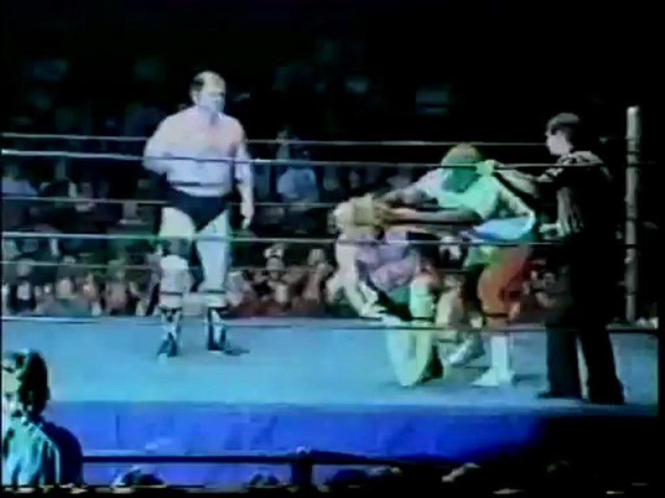 Bill Watts & Stagger Lee vs. Midnight Express (Plus Watts/Cornette Hype)