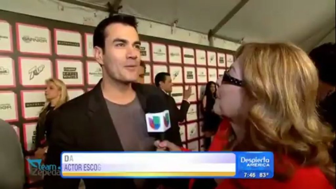 David Zepeda @davidzepeda1 entrevista en la alfombra de Los 50 más bellos || DA