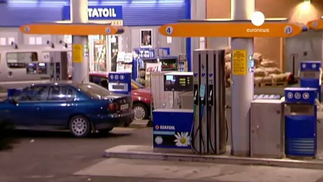 EU probes oil companies over suspected price manipulation