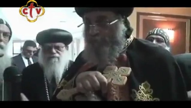 Visite du Pape Tawadros II au Vatican : Arrivée à l'aéroport