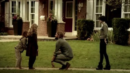 #3 - Les filles arrivent dans leur nouvelle maison - Extrait #3 - Les filles arrivent dans leur nouvelle maison (Espagnol st FR)