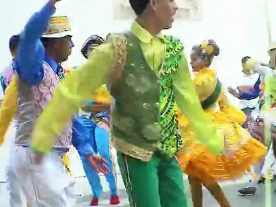 FOLKLORE BRESILIEN  à RECIFE.