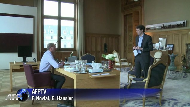 Municipales à Paris: Delanoë défend sa dauphine, Anne Hidalgo