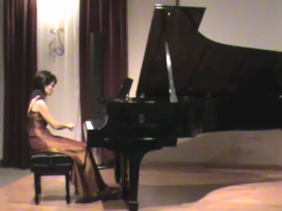 Marie-Claude Montplaisir playing Prelude No.2 by Alain Payette