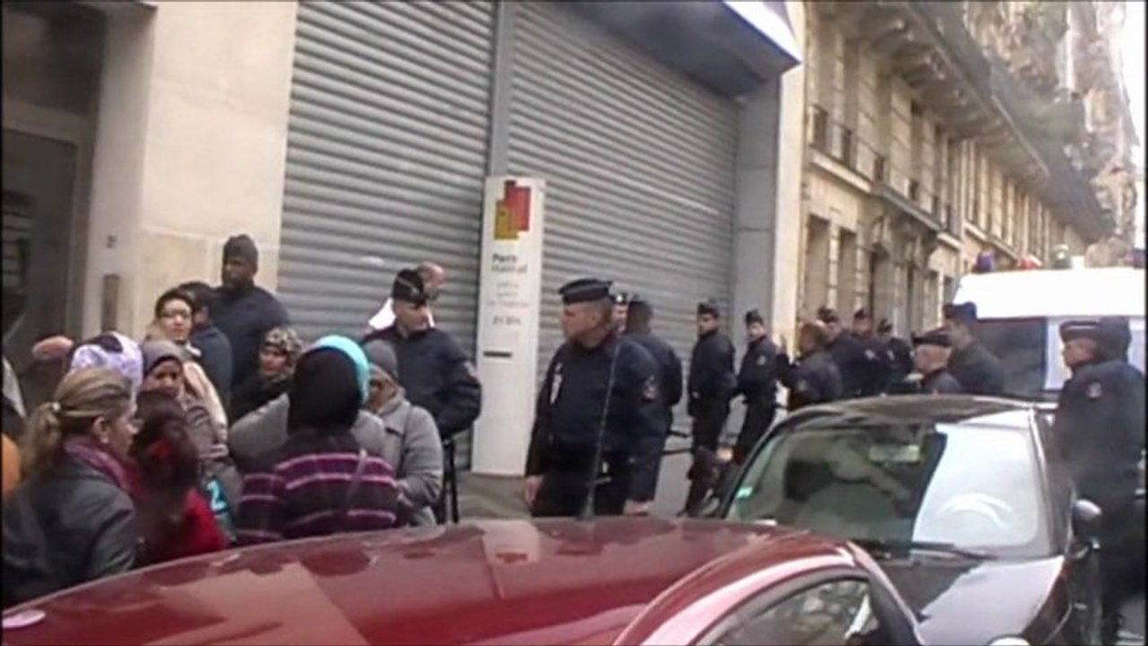 Insalubrité à Paris Habitat OPH: les mal-logés interpellent le Prefet