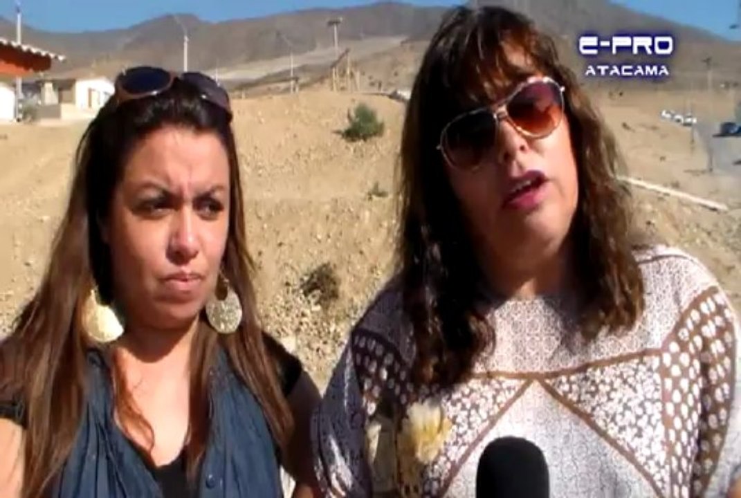 Vecinos de los Olivos de Huasco Bajo dan a conocer su descontento por irregularidades en entrega de viviendas de huasco bajo  en la cual ya hay  denuncias al respecto en SERVIU