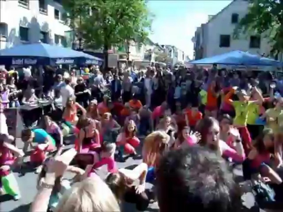 Flashmob dormagen frühlingsfest  2013