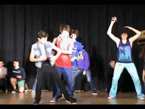 Fiestas La Salle Burgos 2013 - Tienes Talento 2º ESO-C