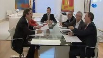 Rajoy ofrece diálogo a los agentes sociales pero no variará su reforma laboral