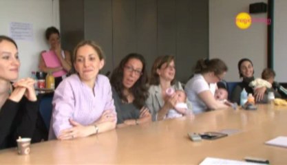 Vidéo : Faut-il éviter de donner du lait à bébé le soir ?