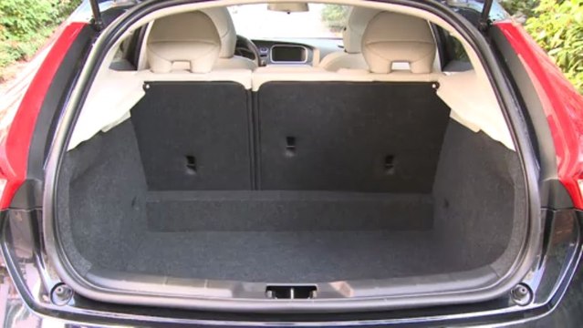 Essai Volvo V40 T3 Summum 2012