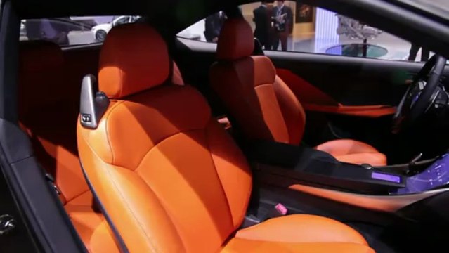 Lexus LF-CC - Mondial de Paris 2012