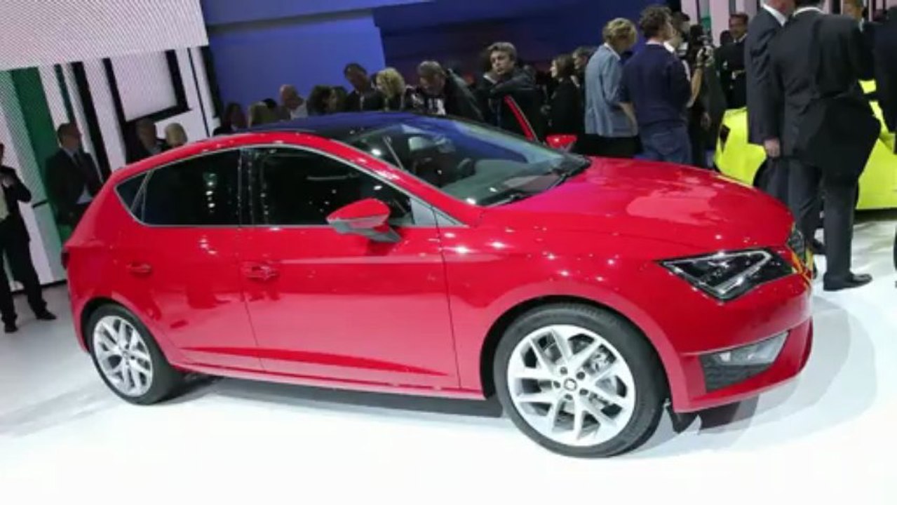 Seat Leon - Mondial de Paris 2012