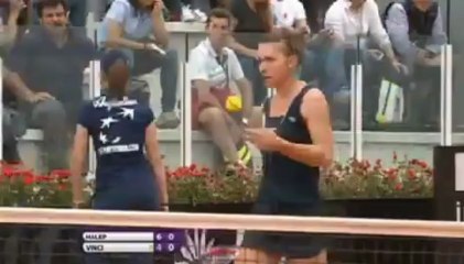 WTA Roma - Day 5 2013 - Livetennisit - Halep Set Point